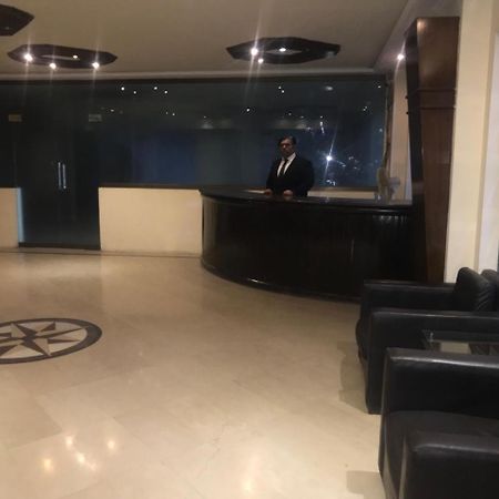 Seven Starshotel Lahore Eksteriør bilde