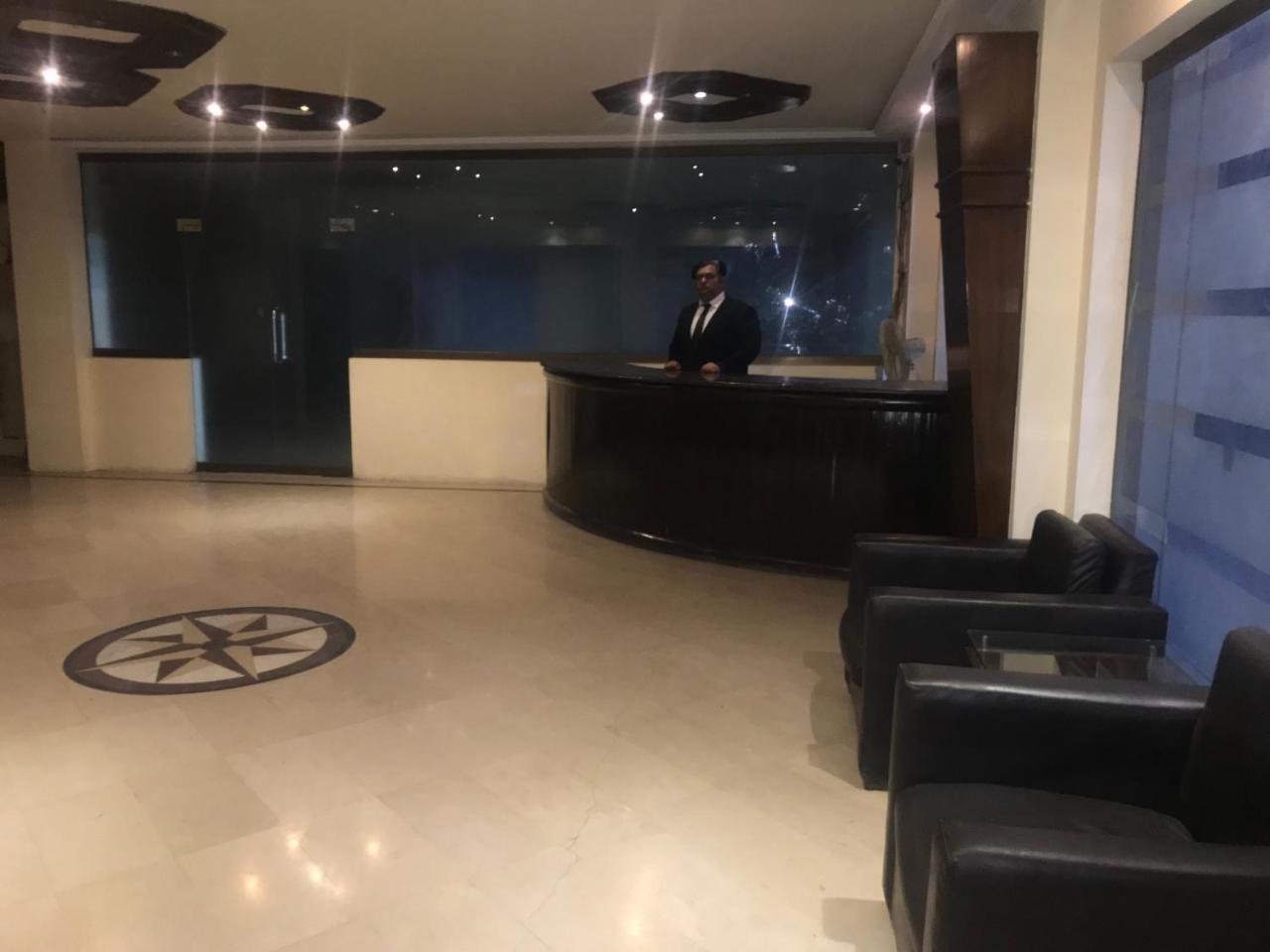 Seven Starshotel Lahore Eksteriør bilde